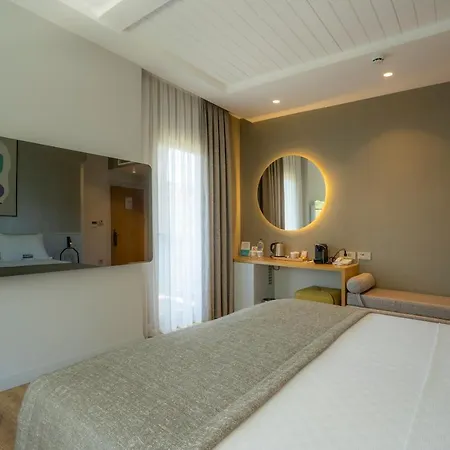 Baleze Boutique - Adults Only *